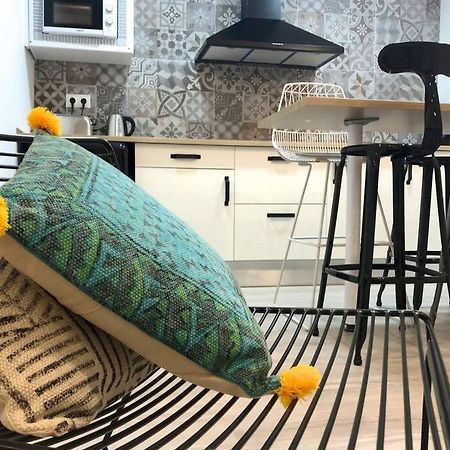 M5 Cool Terrace. Metro 1 Min. Center 15' By Metro Apartment Esplugues de Llobregat Ngoại thất bức ảnh
