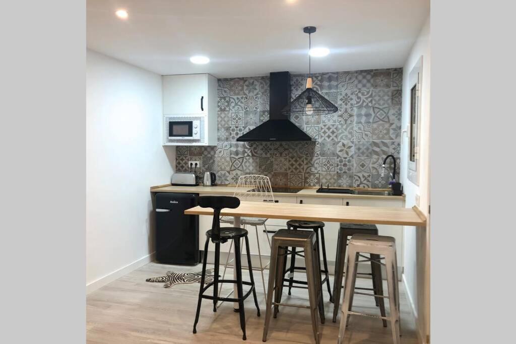 M5 Cool Terrace. Metro 1 Min. Center 15' By Metro Apartment Esplugues de Llobregat Ngoại thất bức ảnh