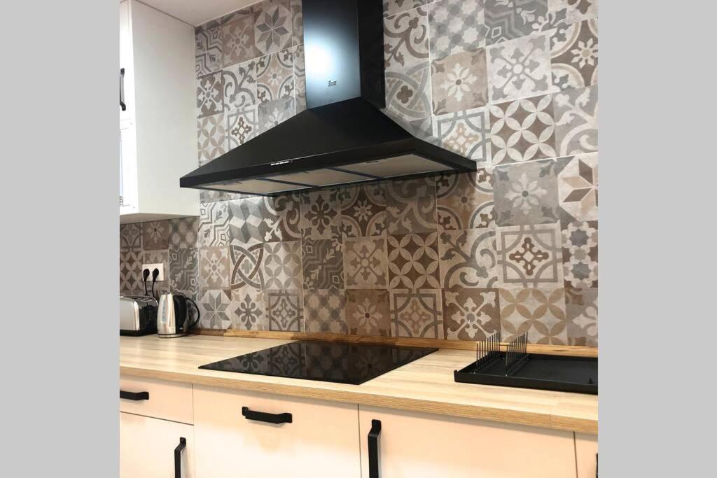 M5 Cool Terrace. Metro 1 Min. Center 15' By Metro Apartment Esplugues de Llobregat Ngoại thất bức ảnh